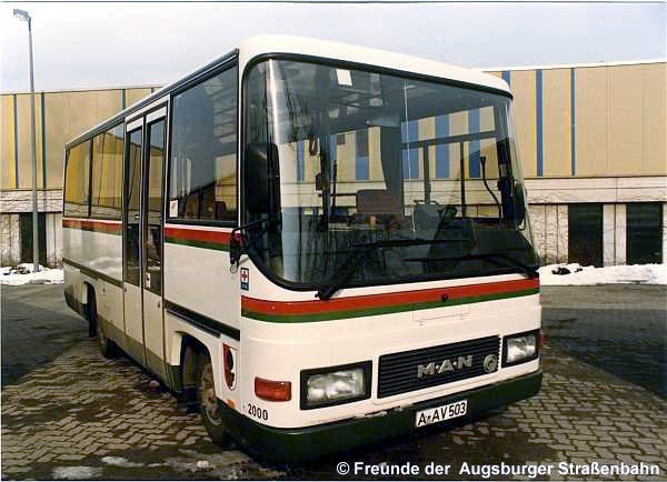 Minibus 2000